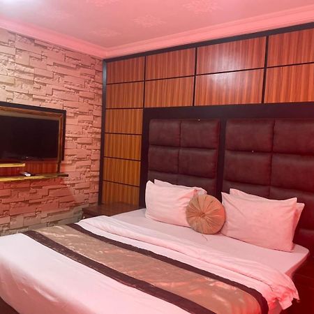 Brick Rock Hotel And Suites Port Harcourt Nigeria Exterior photo